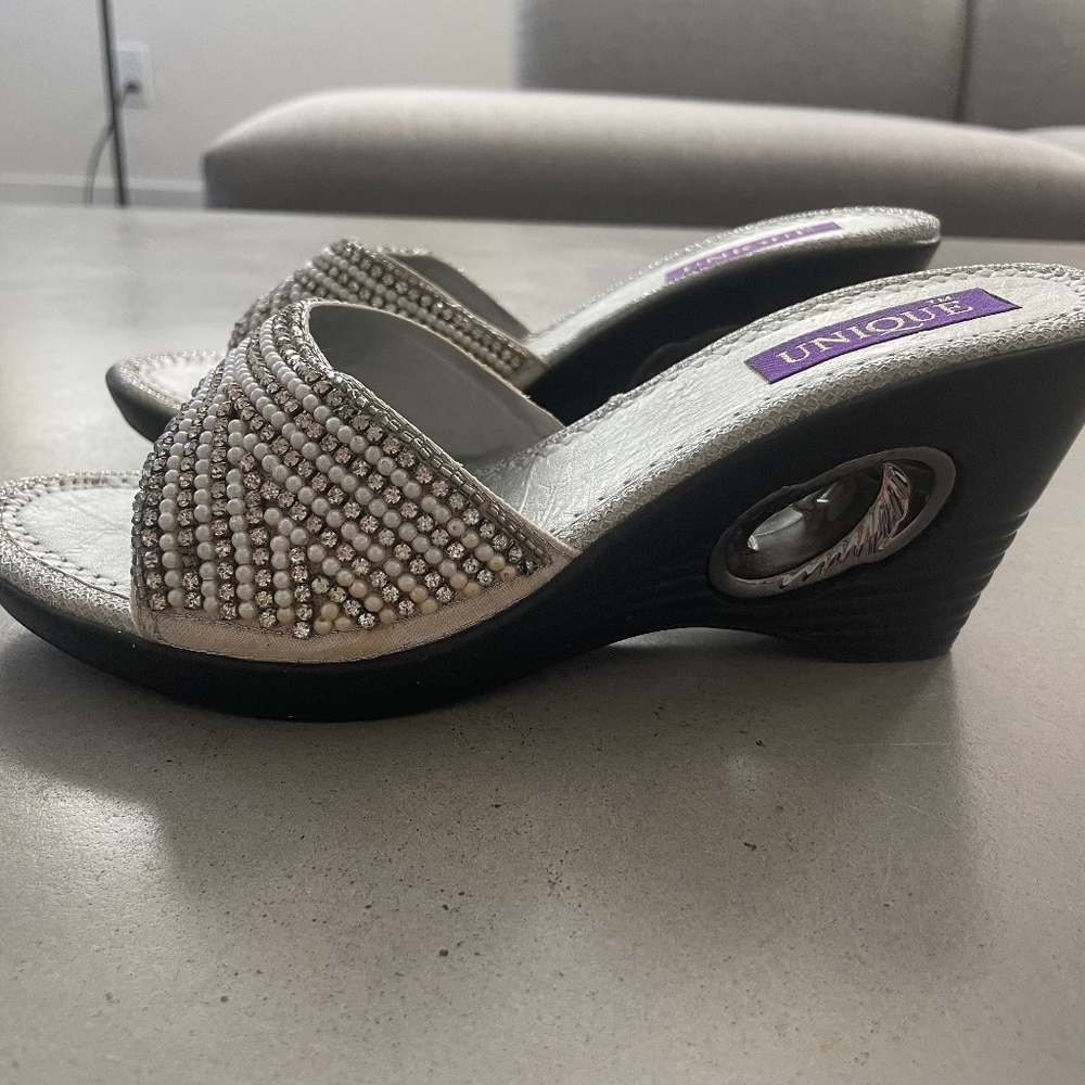 Sparkly Silver Slides, Size 7 - image 1